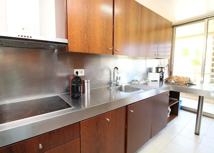 Lagoas - By Dalma Portuguesa