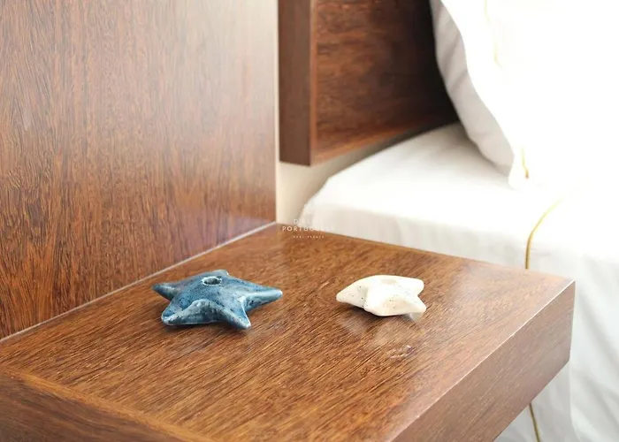 Lagoas - By Dalma Portuguesa